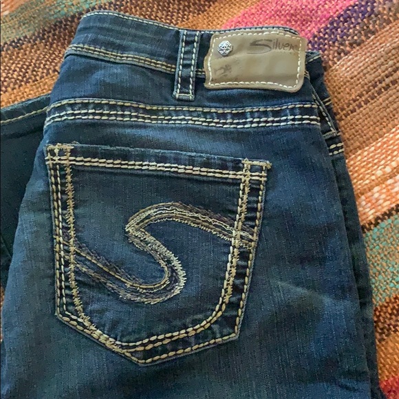 Silver Suki jeans. High waist. Straight. 30/32 - Picture 2 of 5